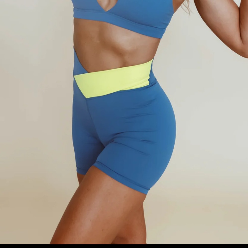 Cara Loren Biker shorts